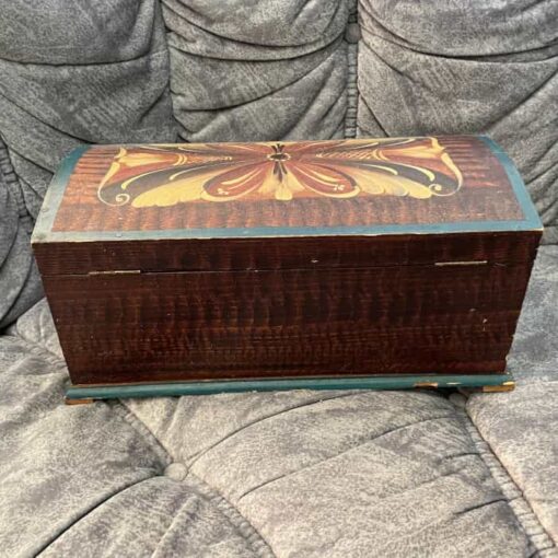 Swedish BIG vintage SEWING BOX kurbits paintings - Image 3