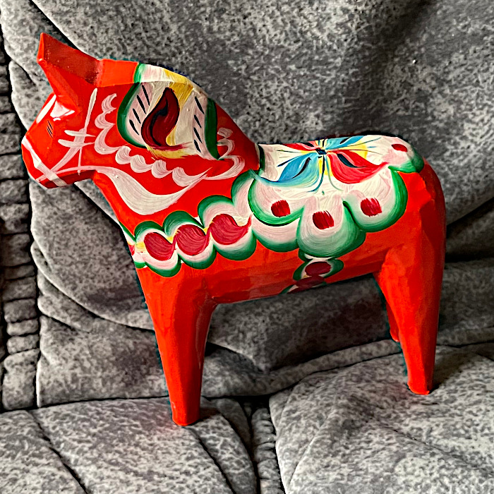 Swedish DALA HORSE – 5.3 inch. TAG