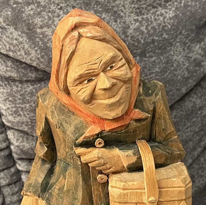 Swedish CARVED “WOMAN w. basket” G. Nilsson 6.5 inch. - Image 2