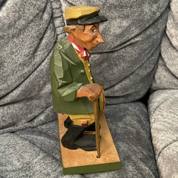 Swedish WOODCARVED "MAN w. bag" G. Nilsson 6.2 inch. - Image 3
