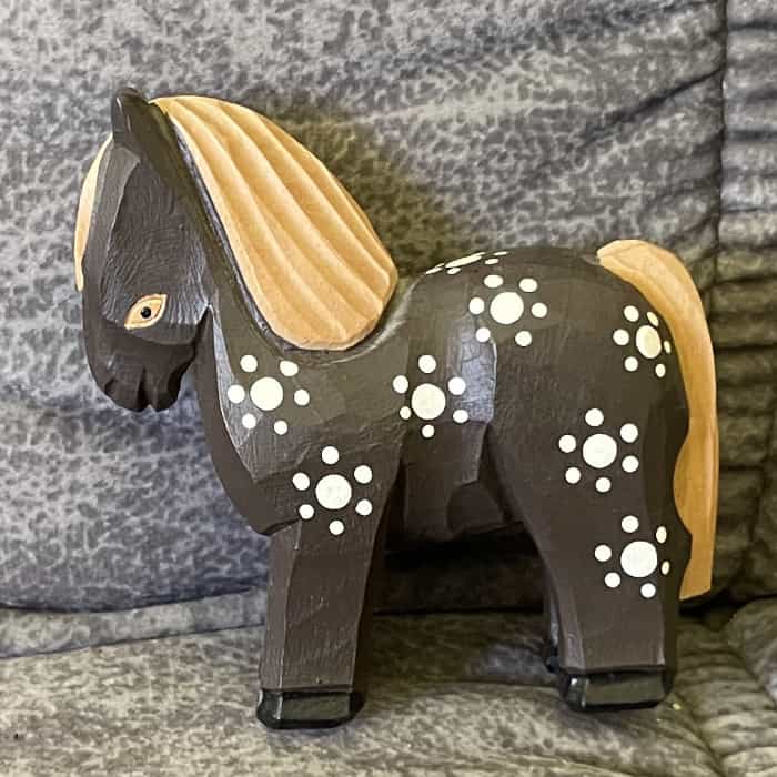 Swedish brown SMALAND HORSE – 3.3 inch