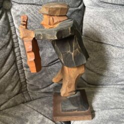 Swedish WOODCARVED "MAN w. Violin" G. Nilsson 8.5 inch. - Image 4